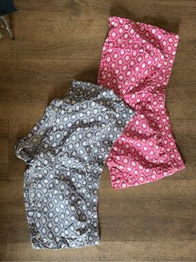 American Eagle Outfitters Pink and White Daisy Lounge Shorts
